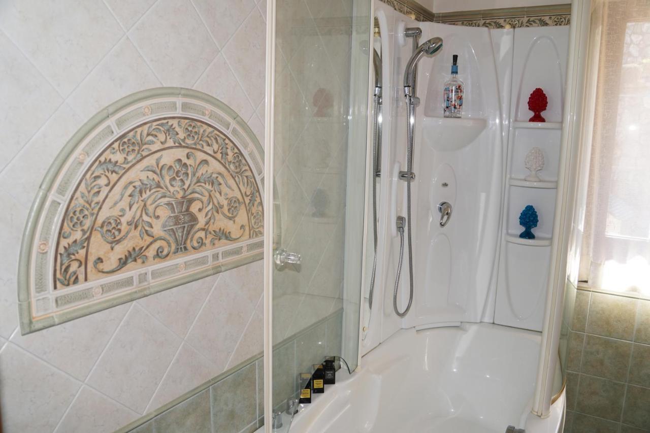 Villa Due Golfi Colli di Fontanelle エクステリア 写真